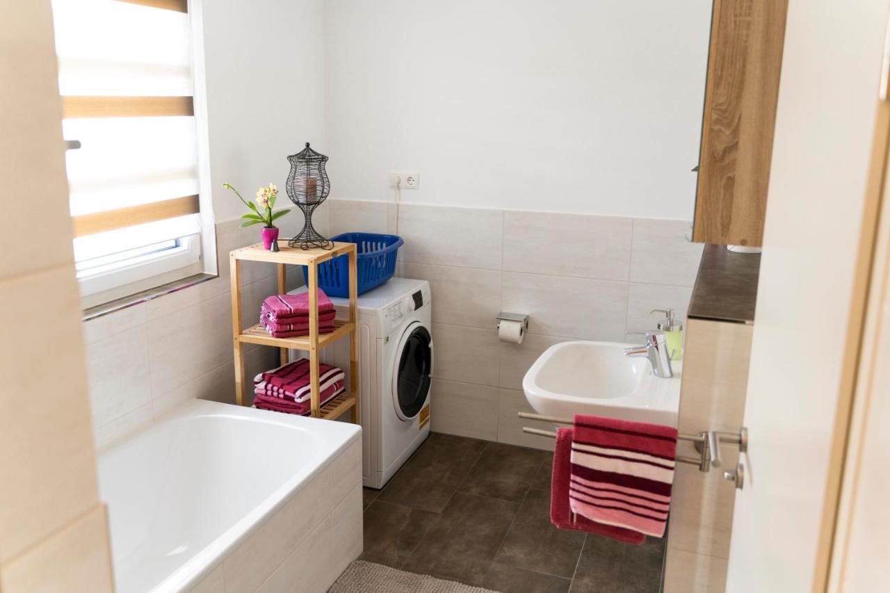 Villa Preisendanz 灵斯海姆 外观 照片